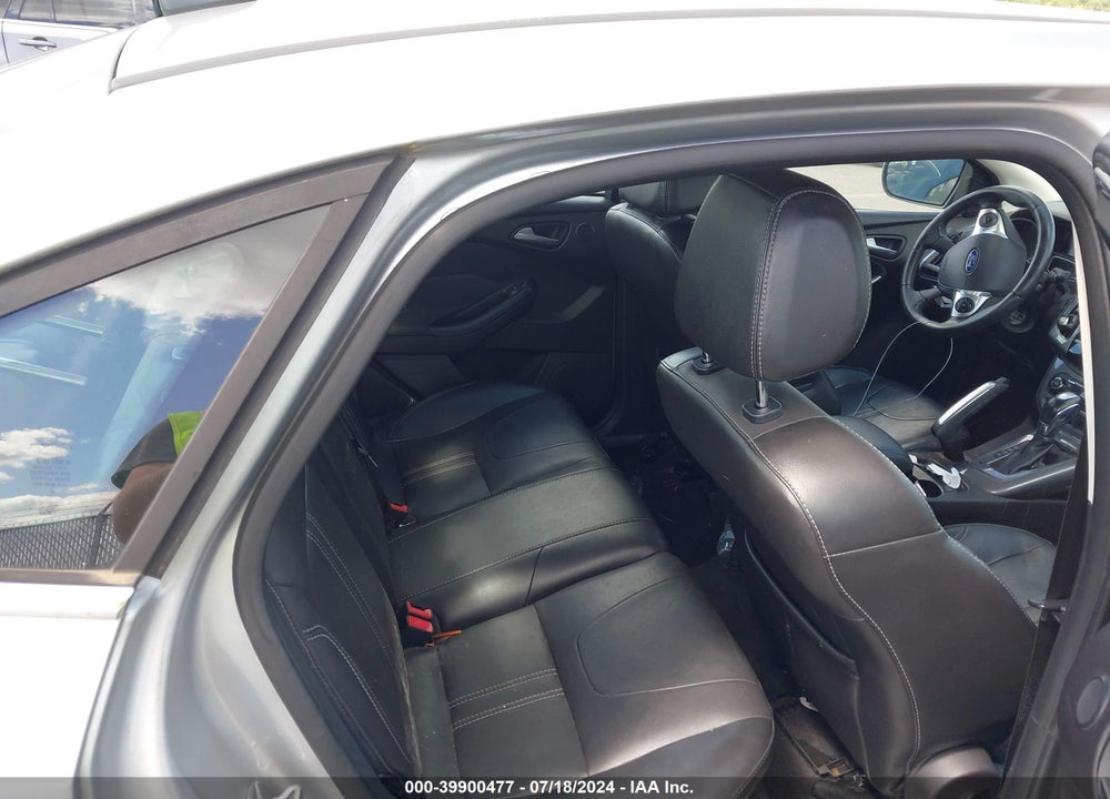 2012 FORD FOCUS TITANIUM VIN: 1FAHP3J24CL448623