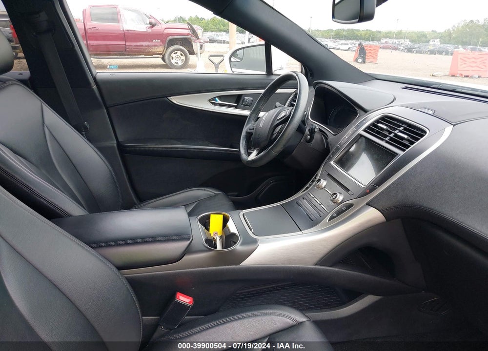 2016 LINCOLN MKX PREMIERE VIN: 2LMTJ8JR7GBL57349
