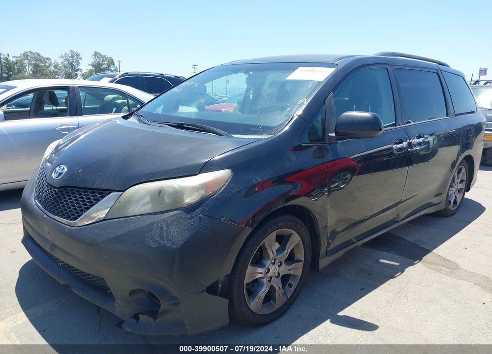2014 TOYOTA SIENNA SE 8 PASSENGER VIN: 5TDXK3DC7ES508095