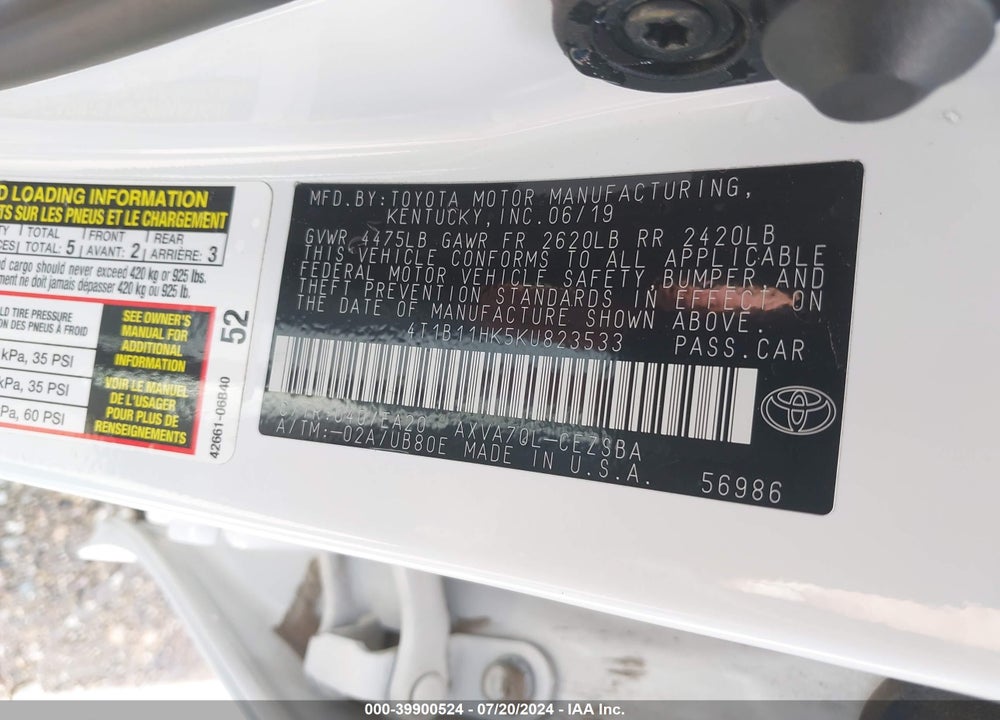 2019 TOYOTA CAMRY SE VIN: 4T1B11HK5KU823533
