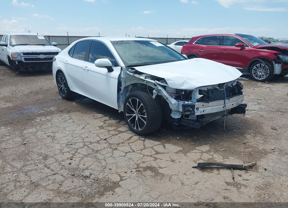 2019 TOYOTA CAMRY SE VIN: 4T1B11HK5KU823533