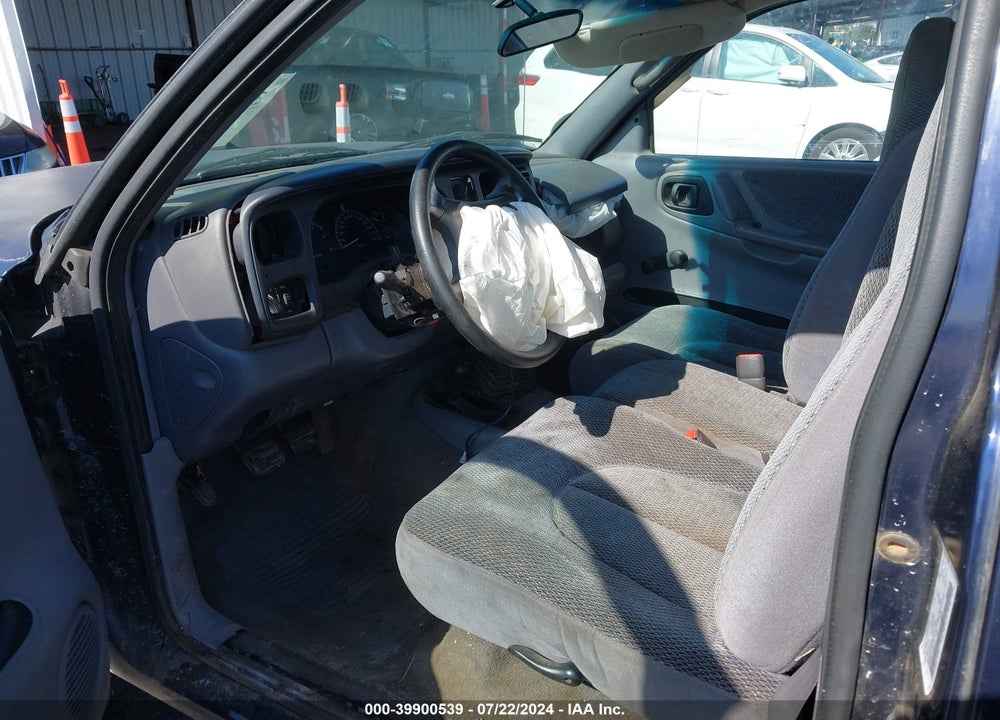 1999 DODGE DAKOTA SLT/SPORT VIN: 1B7GG26X7XS216419