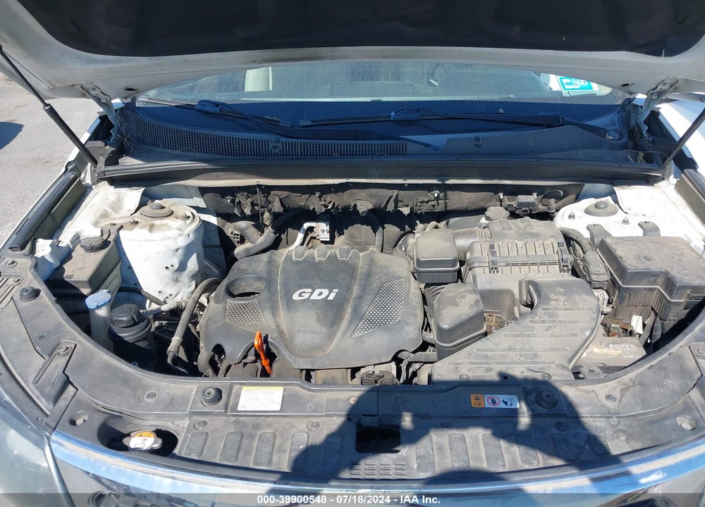 2013 KIA SORENTO LX VIN: 5XYKT3A65DG422933