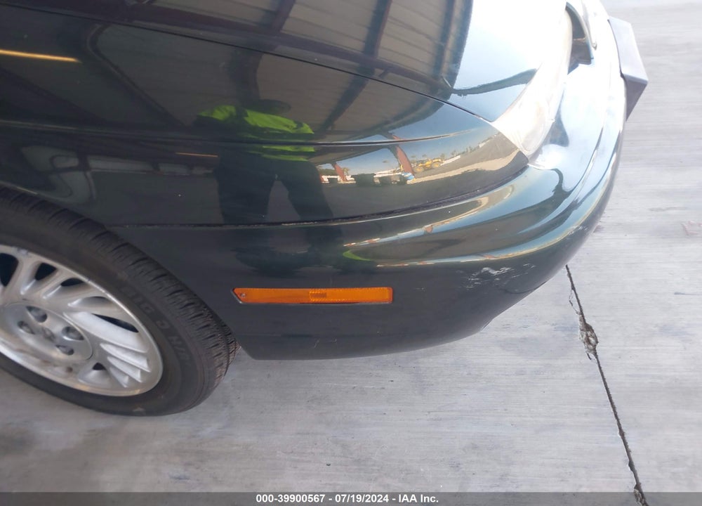 1999 SATURN SL2 VIN: 1G8ZK5271XZ179142