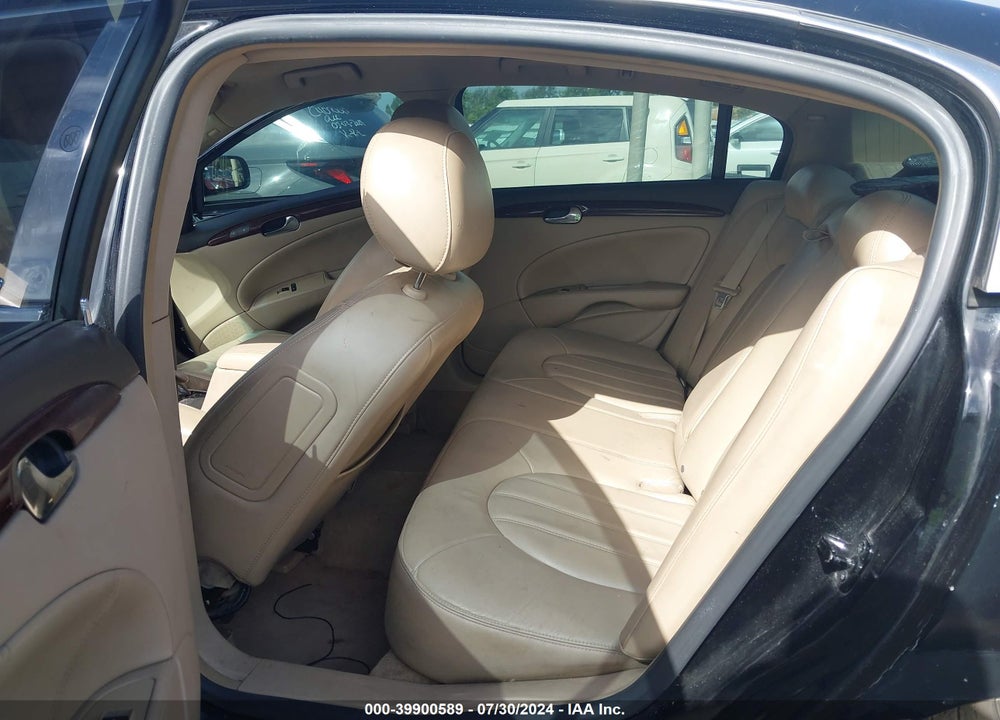 2010 BUICK LUCERNE VIN: 1G4HE5EM5AU104700