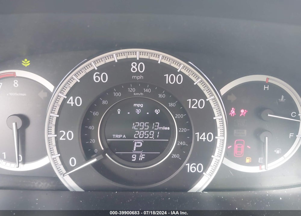 2015 HONDA ACCORD EX-L VIN: 1HGCR2F82FA235709