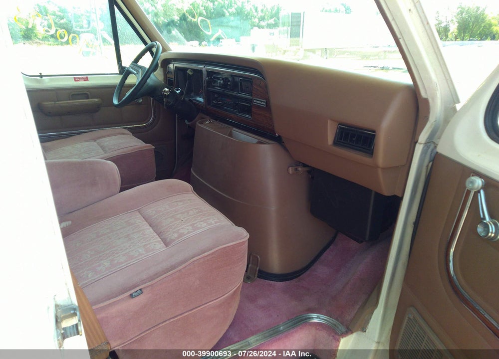 1988 FORD ECONOLINE VIN: 1FDKE30G9JHA95746