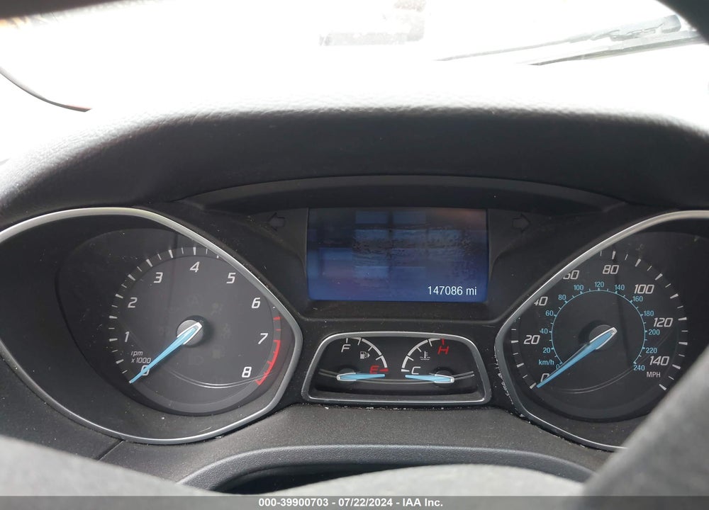 2014 FORD FOCUS SE VIN: 1FADP3K21EL438292