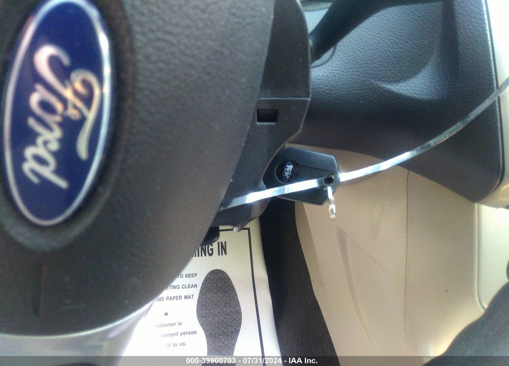 2014 FORD FOCUS SE VIN: 1FADP3K21EL438292