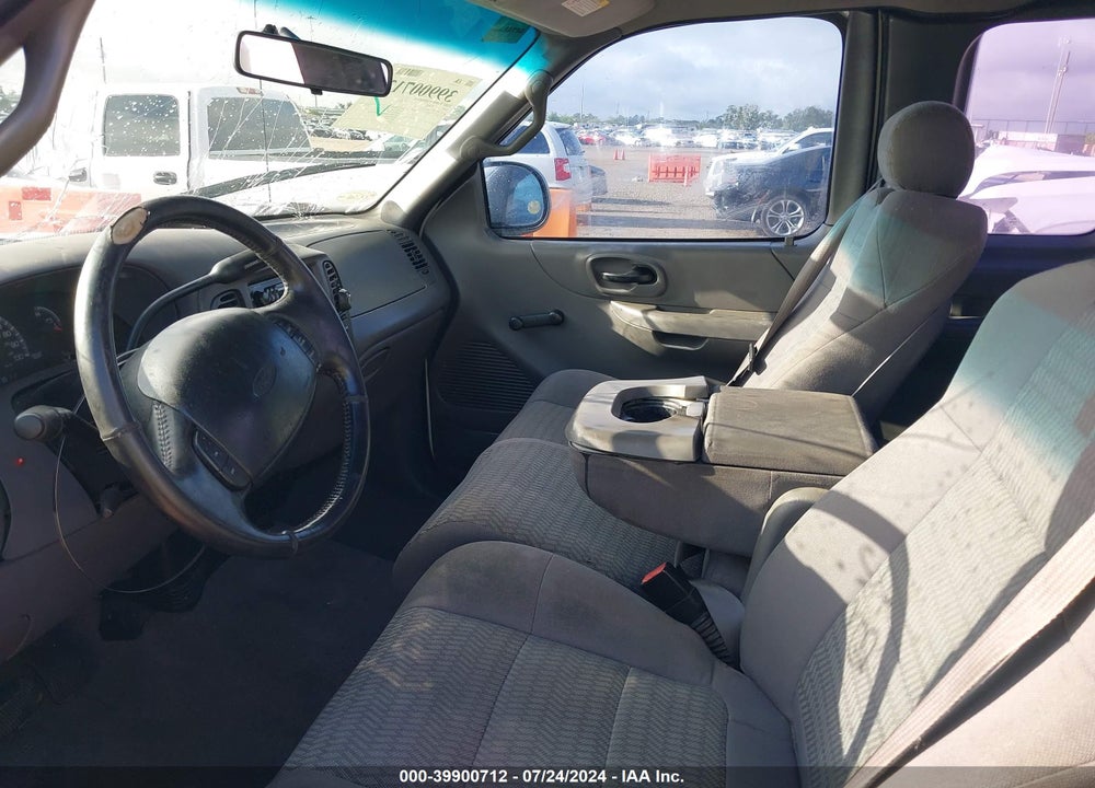2002 FORD F-150 XL/XLT VIN: 1FTRX17232NA30261