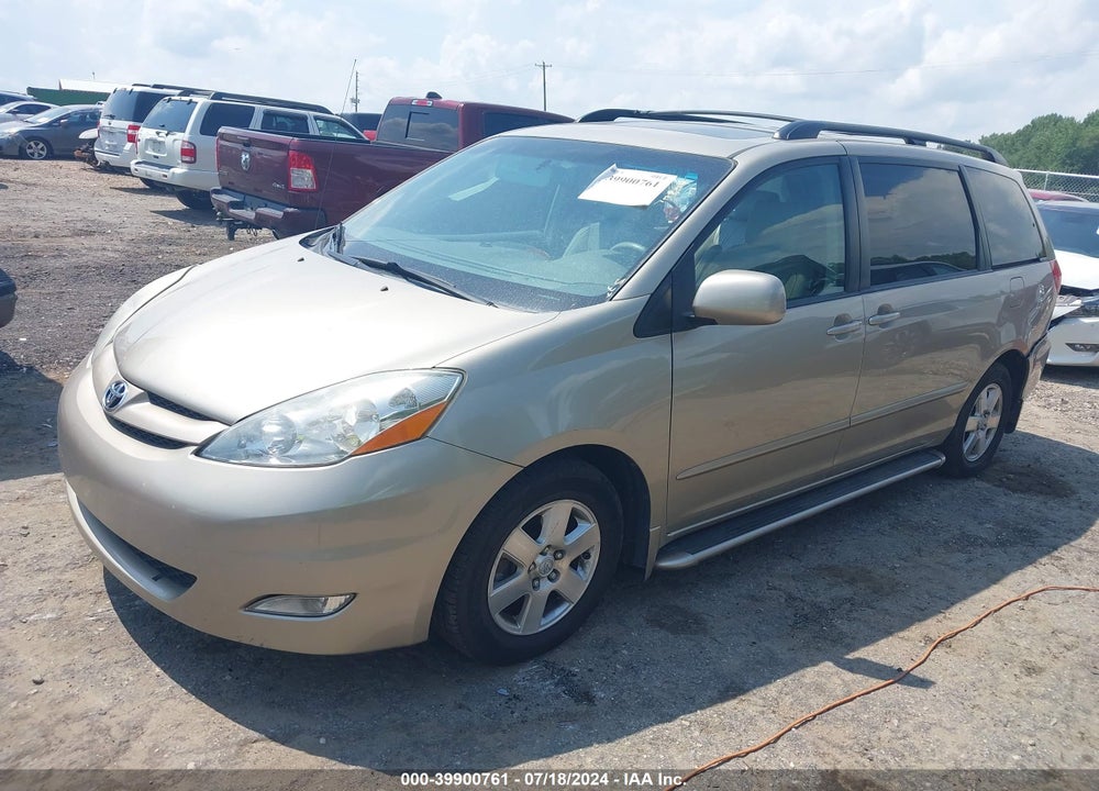 2008 TOYOTA SIENNA XLE VIN: 5TDZK22C68S117966