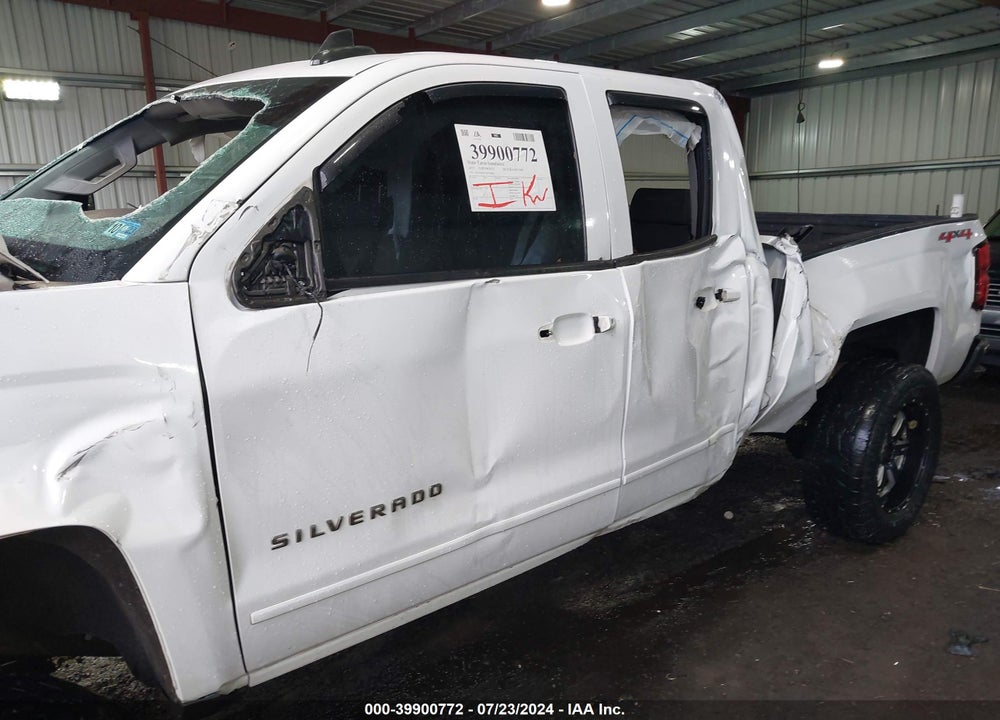 2015 CHEVROLET SILVERADO 1500 1LT VIN: 1GCVKREC5FZ338876