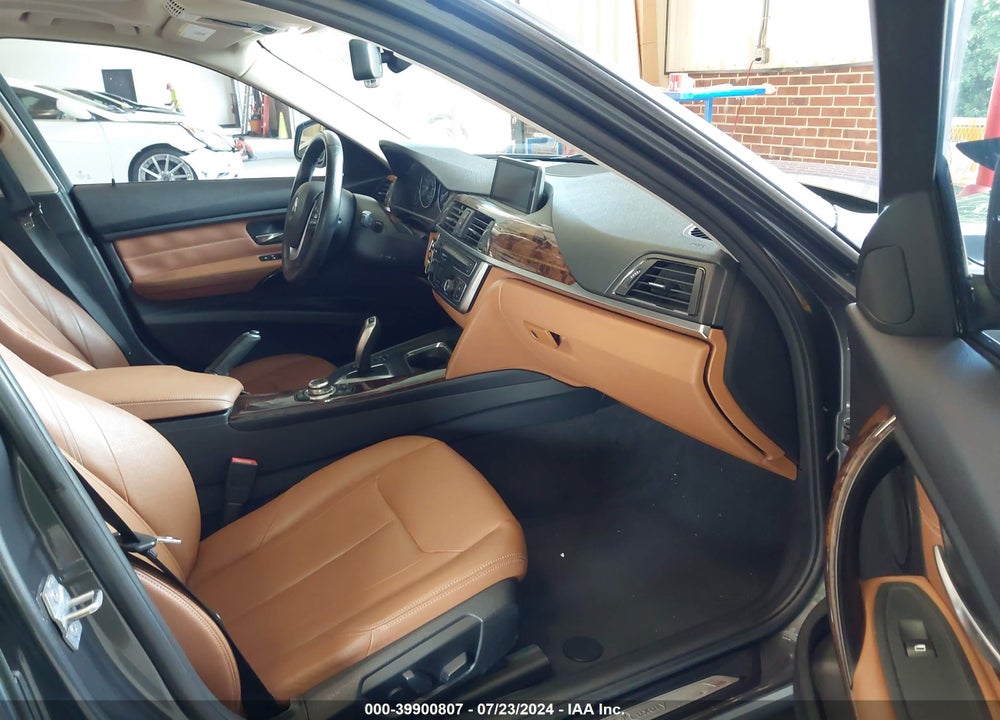 2013 BMW 328I VIN: WBA3A5G58DNP25246