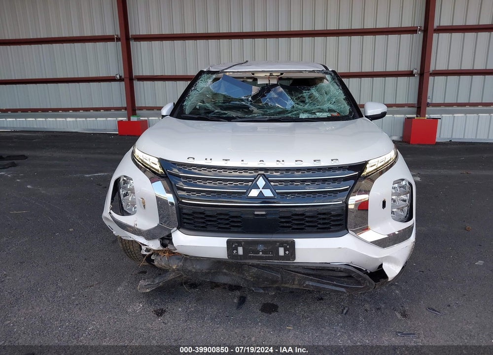 2022 MITSUBISHI OUTLANDER ES 2.5 S-AWC VIN: JA4J4TA82NZ053102