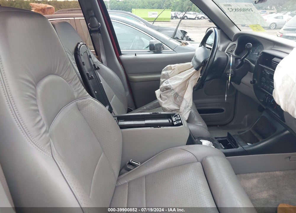 1996 FORD EXPLORER VIN: 1FMDU32P2TUD16879