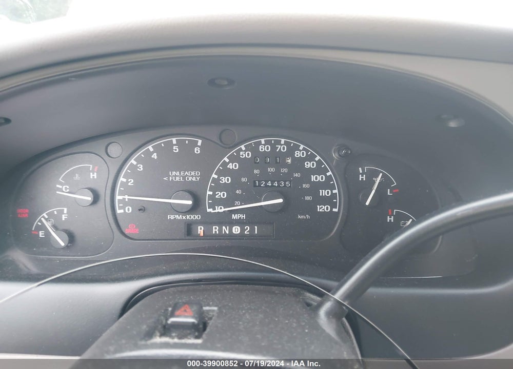 1996 FORD EXPLORER VIN: 1FMDU32P2TUD16879