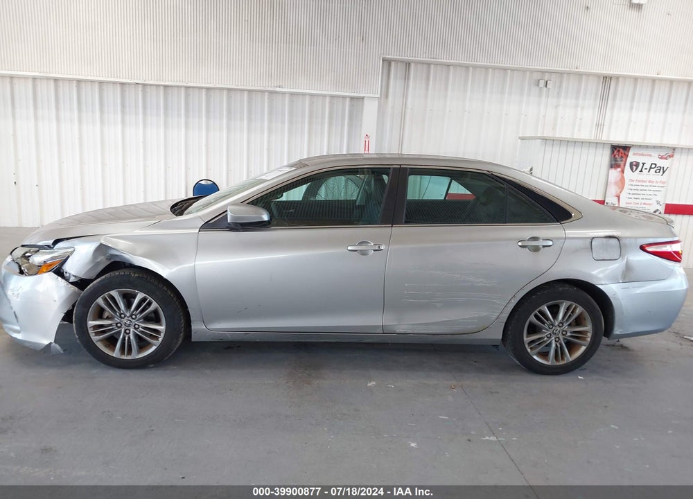 2015 TOYOTA CAMRY SE VIN: 4T1BF1FK2FU112964