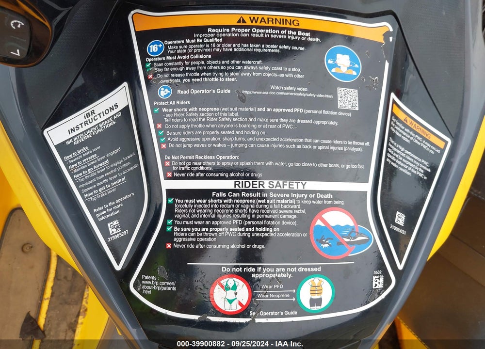 2021 SEA DOO RXT-300 VIN: YDV37984A121