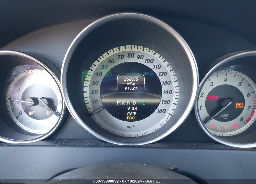 2013 MERCEDES-BENZ C 300 LUXURY 4MATIC/SPORT 4MATIC VIN: WDDGF8AB9DR280858