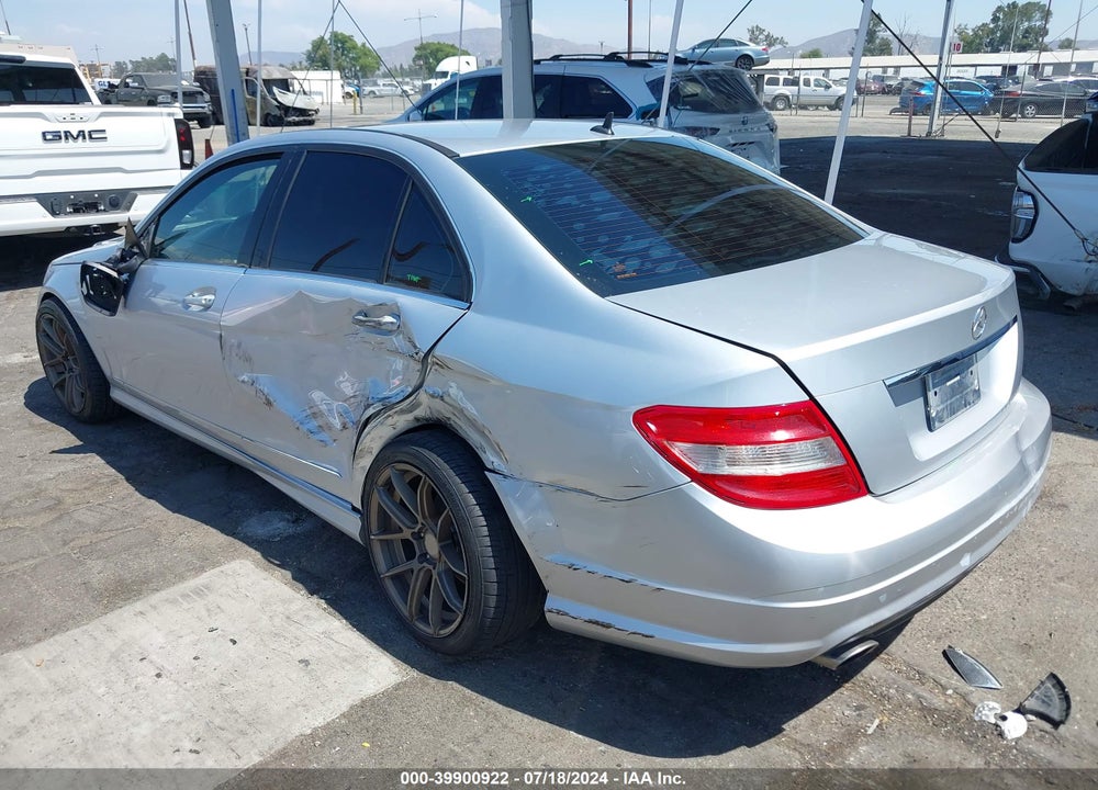 2009 MERCEDES-BENZ C 300 LUXURY/SPORT VIN: WDDGF54X59R077799