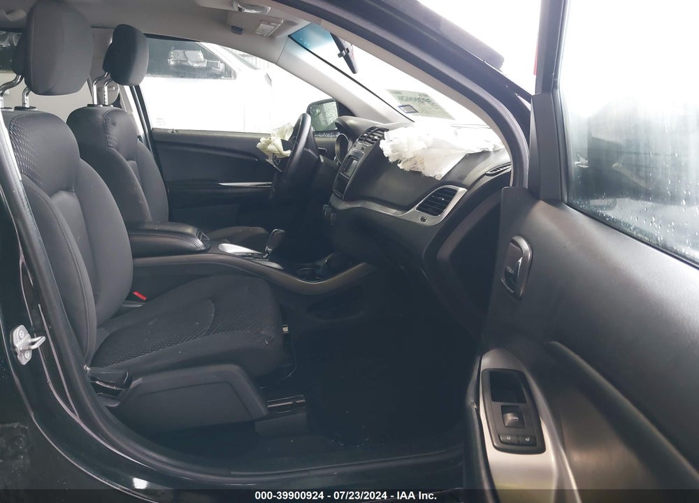 2018 DODGE JOURNEY SE VIN: 3C4PDCAB1JT381852