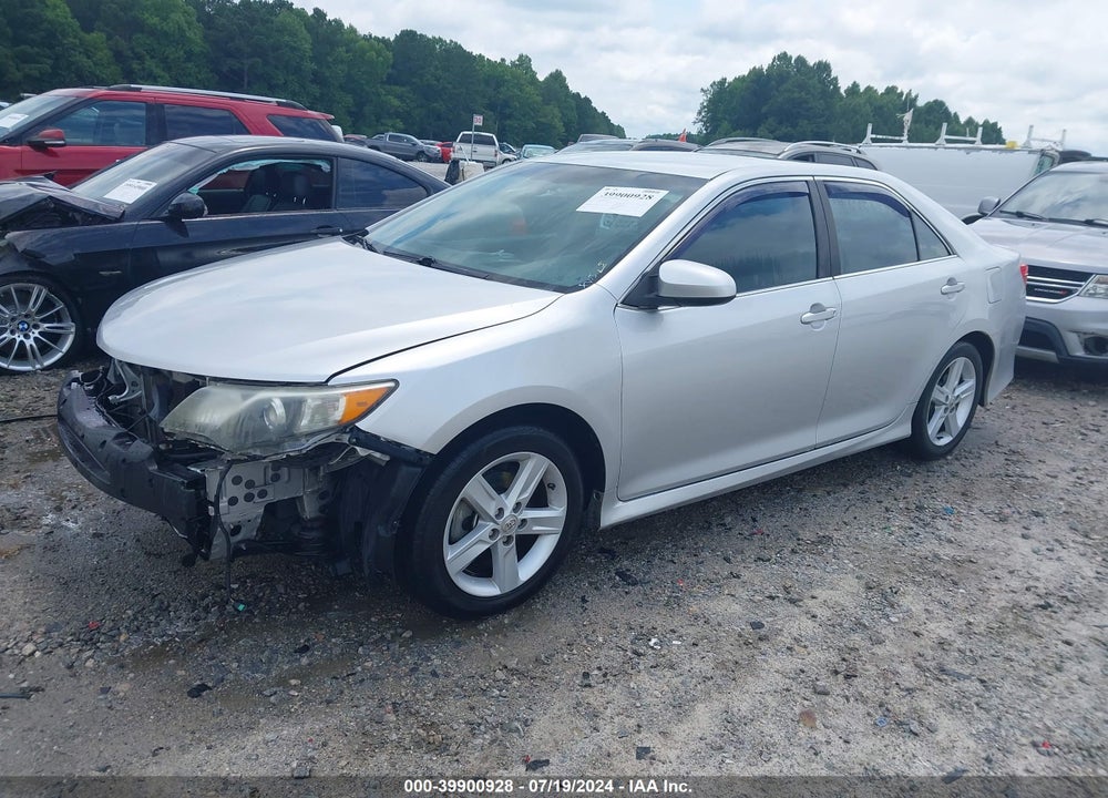 2012 TOYOTA CAMRY SE VIN: 4T1BF1FK5CU048673