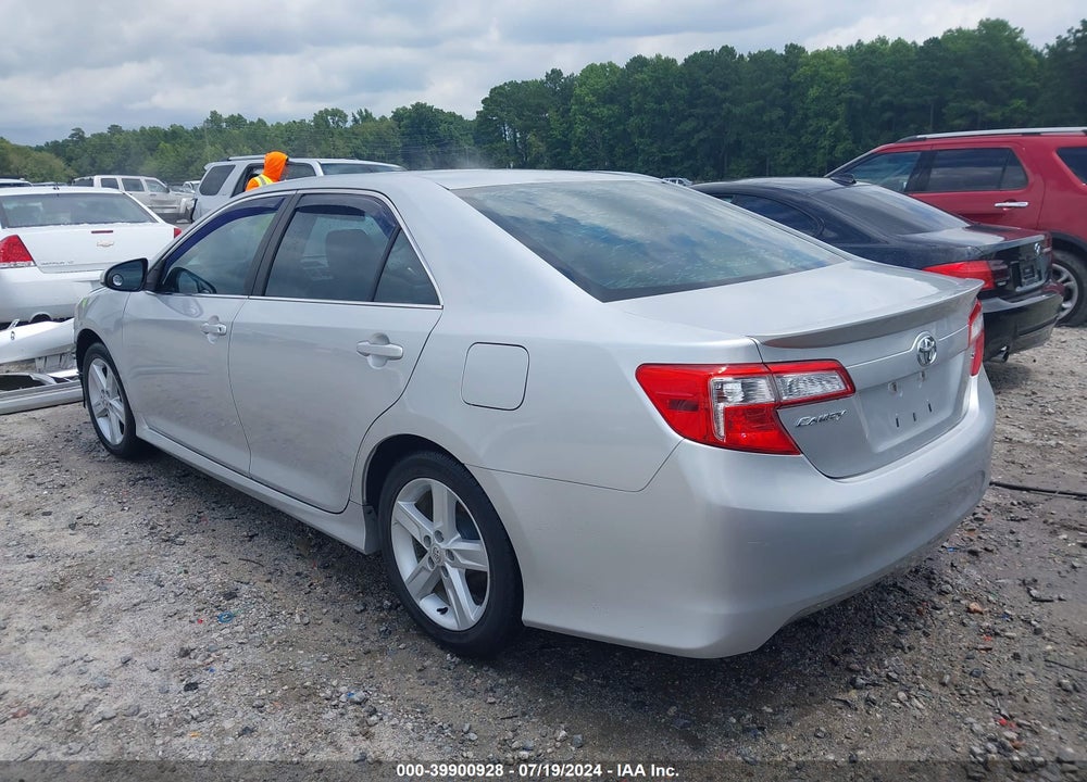 2012 TOYOTA CAMRY SE VIN: 4T1BF1FK5CU048673