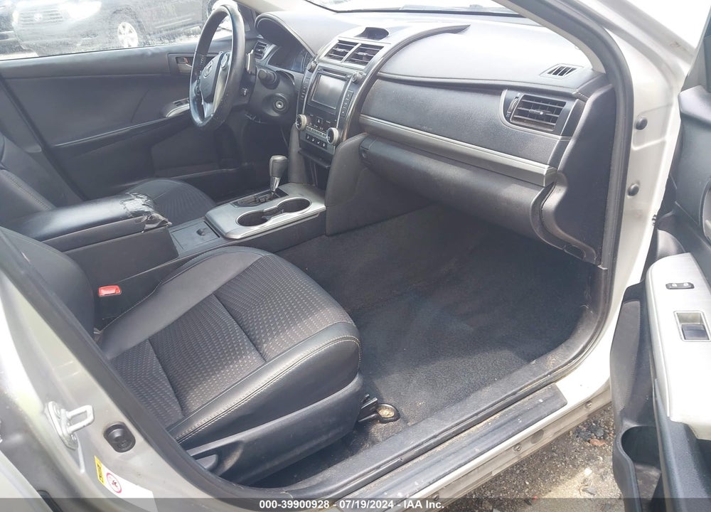 2012 TOYOTA CAMRY SE VIN: 4T1BF1FK5CU048673