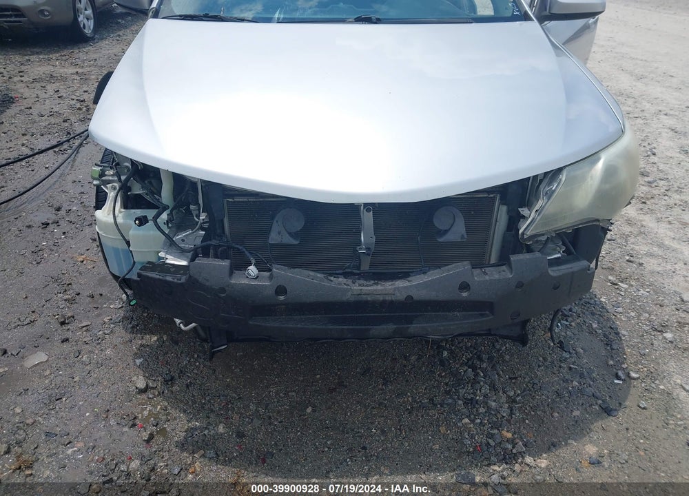 2012 TOYOTA CAMRY SE VIN: 4T1BF1FK5CU048673