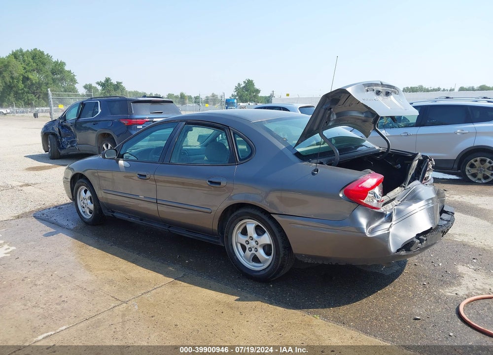2005 FORD TAURUS SE VIN: 1FAFP53U65A270858