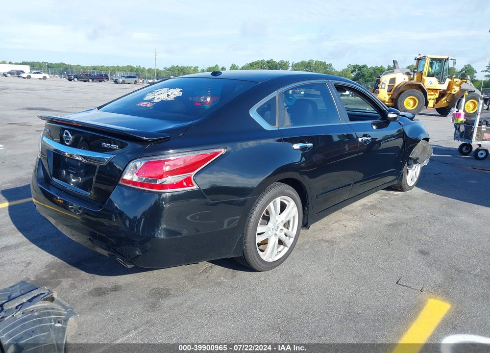 2015 NISSAN ALTIMA VIN: 1N4BL3AP3FC144832