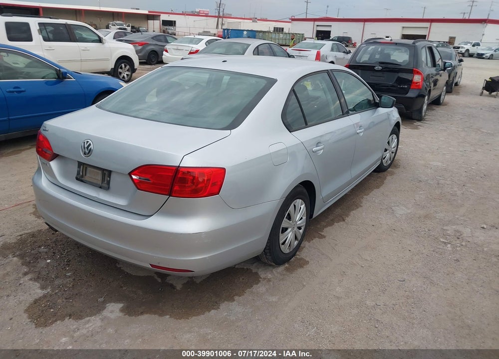 2014 VOLKSWAGEN JETTA 2.0L S VIN: 3VW1K7AJ6EM333447