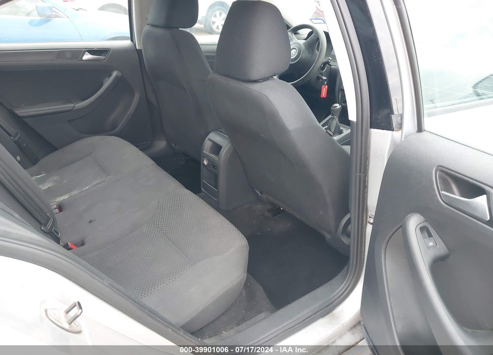 2014 VOLKSWAGEN JETTA 2.0L S VIN: 3VW1K7AJ6EM333447