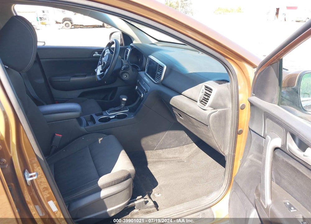 2021 KIA SPORTAGE LX VIN: KNDPMCAC9M7882506
