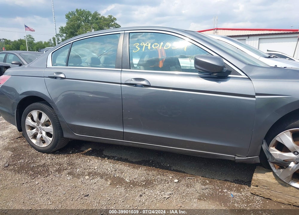 2008 HONDA ACCORD 2.4 EX-L VIN: 1HGCP26858A155216