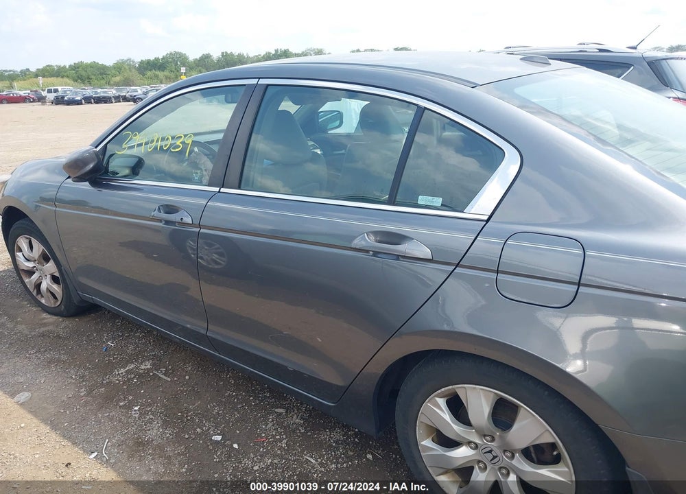 2008 HONDA ACCORD 2.4 EX-L VIN: 1HGCP26858A155216