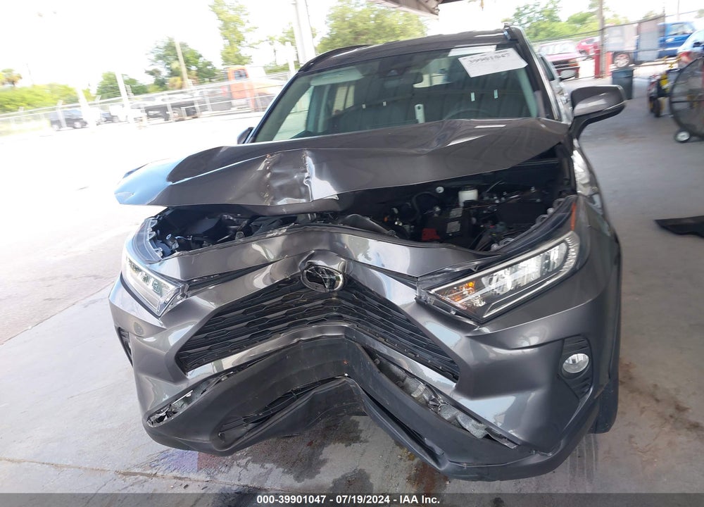 2021 TOYOTA RAV4 XLE VIN: 2T3W1RFV7MC140807