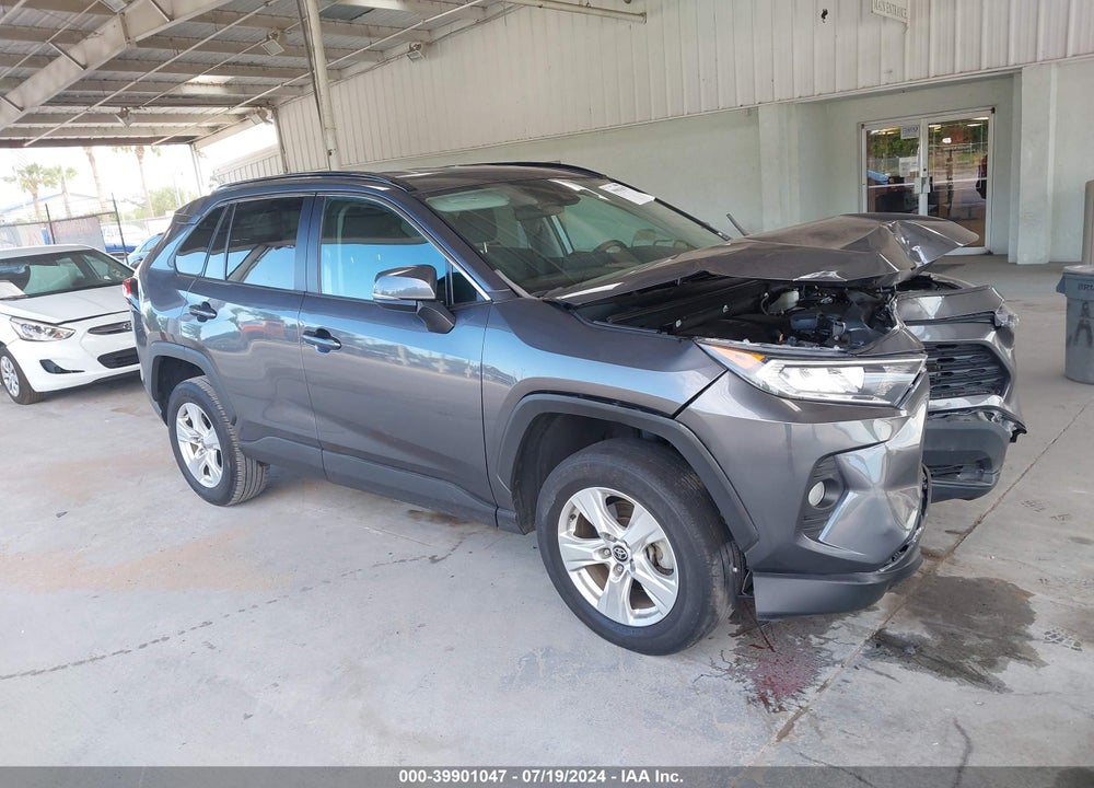 2021 TOYOTA RAV4 XLE VIN: 2T3W1RFV7MC140807