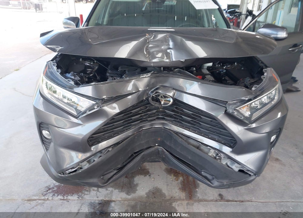 2021 TOYOTA RAV4 XLE VIN: 2T3W1RFV7MC140807