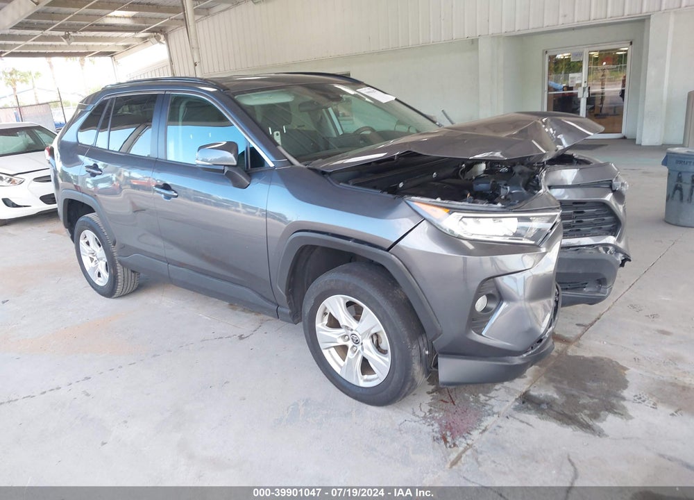 2021 TOYOTA RAV4 XLE VIN: 2T3W1RFV7MC140807