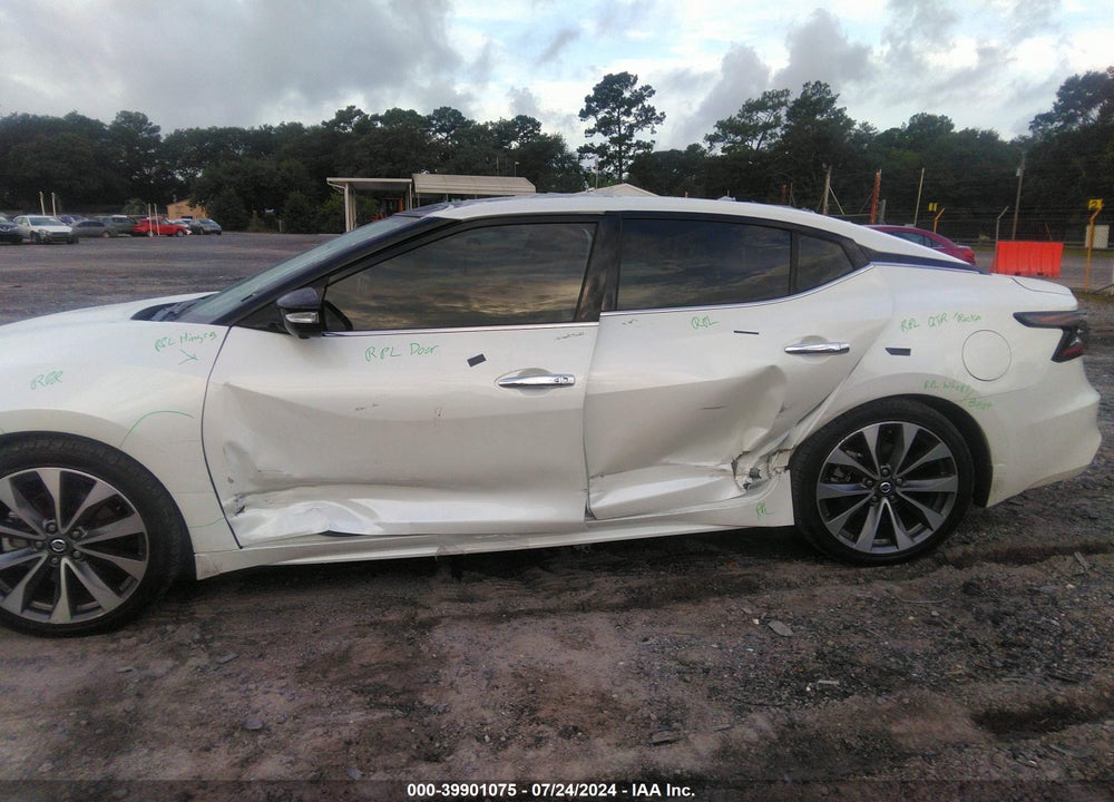 2019 NISSAN MAXIMA 3.5 PLATINUM VIN: 1N4AA6AV0KC383931