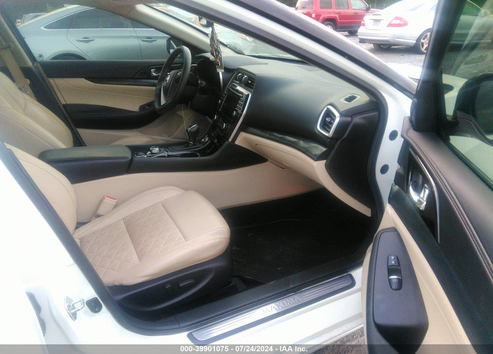 2019 NISSAN MAXIMA 3.5 PLATINUM VIN: 1N4AA6AV0KC383931