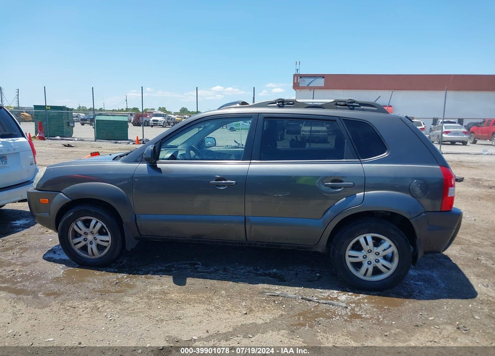 2007 HYUNDAI TUCSON LIMITED/SE VIN: KM8JN12D87U637793