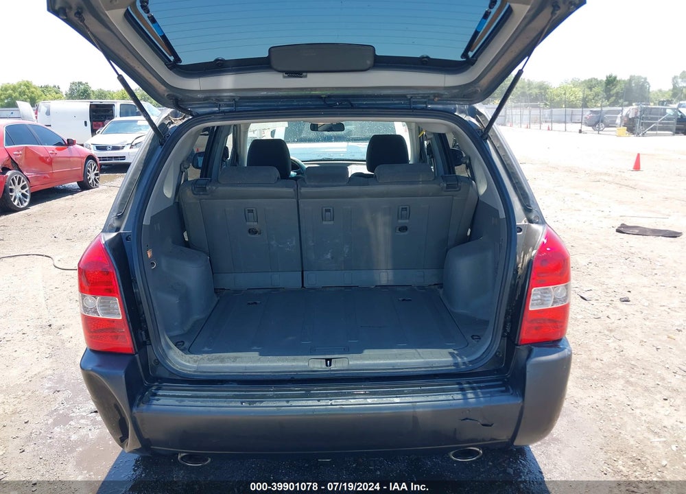 2007 HYUNDAI TUCSON LIMITED/SE VIN: KM8JN12D87U637793