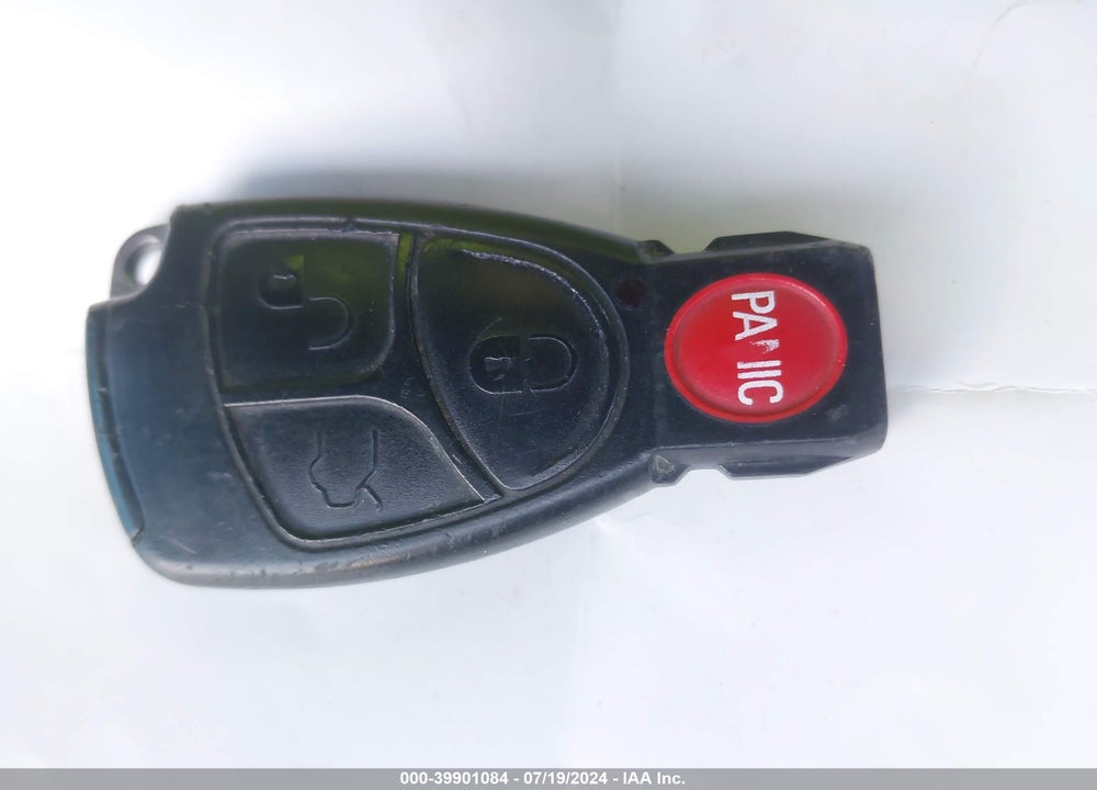 2004 MERCEDES-BENZ E 320 4MATIC VIN: WDBUF82J94X159583