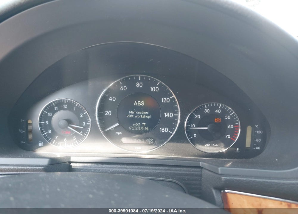 2004 MERCEDES-BENZ E 320 4MATIC VIN: WDBUF82J94X159583