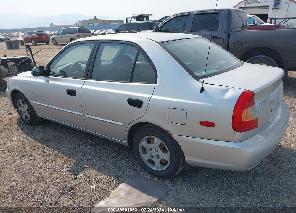 2001 HYUNDAI ACCENT GL VIN: KMHCG45C51U170640