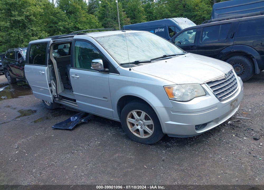 2008 CHRYSLER TOWN & COUNTRY TOURING VIN: 2A8HR54P88R786623