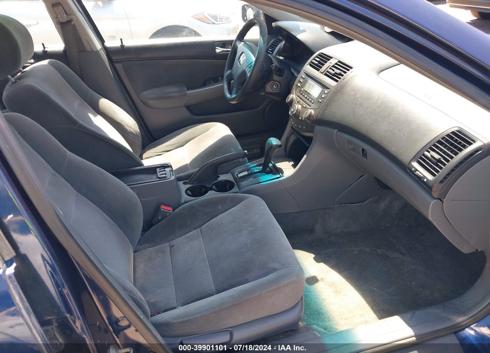2004 HONDA ACCORD 2.4 LX VIN: 1HGCM56394A163442
