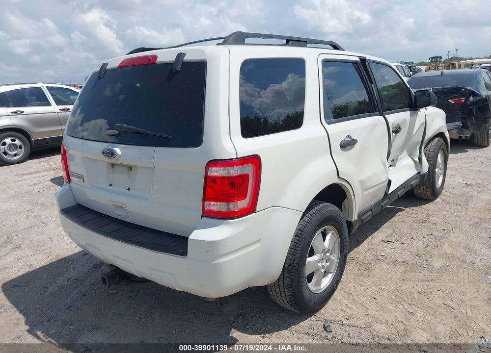 2011 FORD ESCAPE XLT VIN: 1FMCU0D70BKA79410